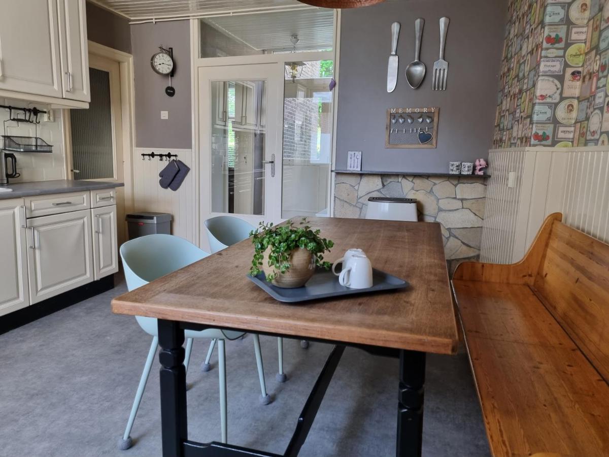 Het Voorhuis Boerderij Hoeve Vrede Best 维斯普 外观 照片